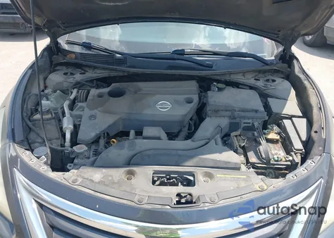 2015 Nissan Altima 2.5 Sv from USA, damaged, VIN 1N4AL3AP0FC422677